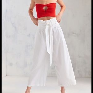 UO Kimchi Blue White Wide Leg Tie Waist pants NWT